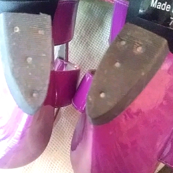 Purple shoes - Picture 5 of 7